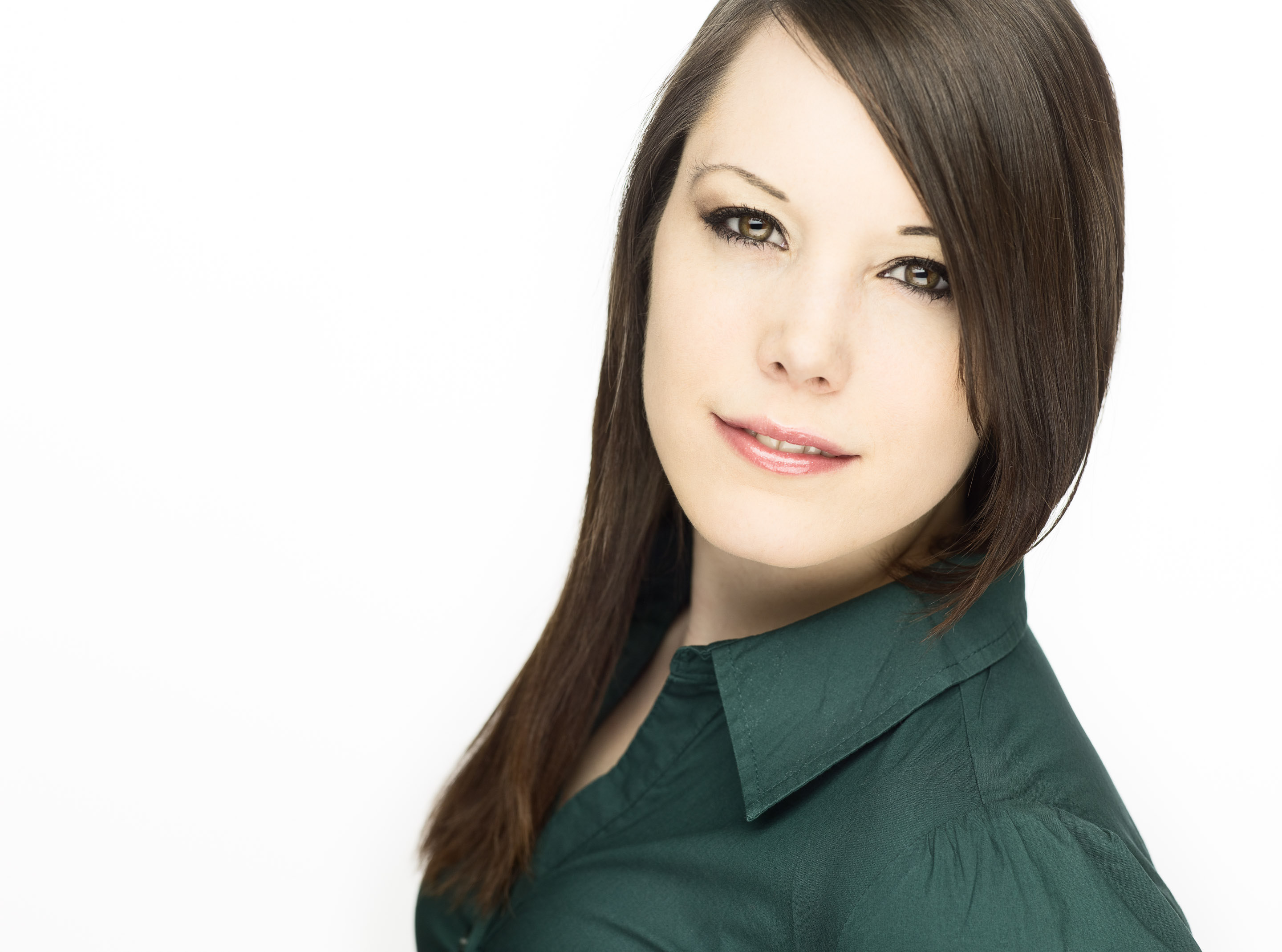 Headshots Priscilla Schneider — Frame 7