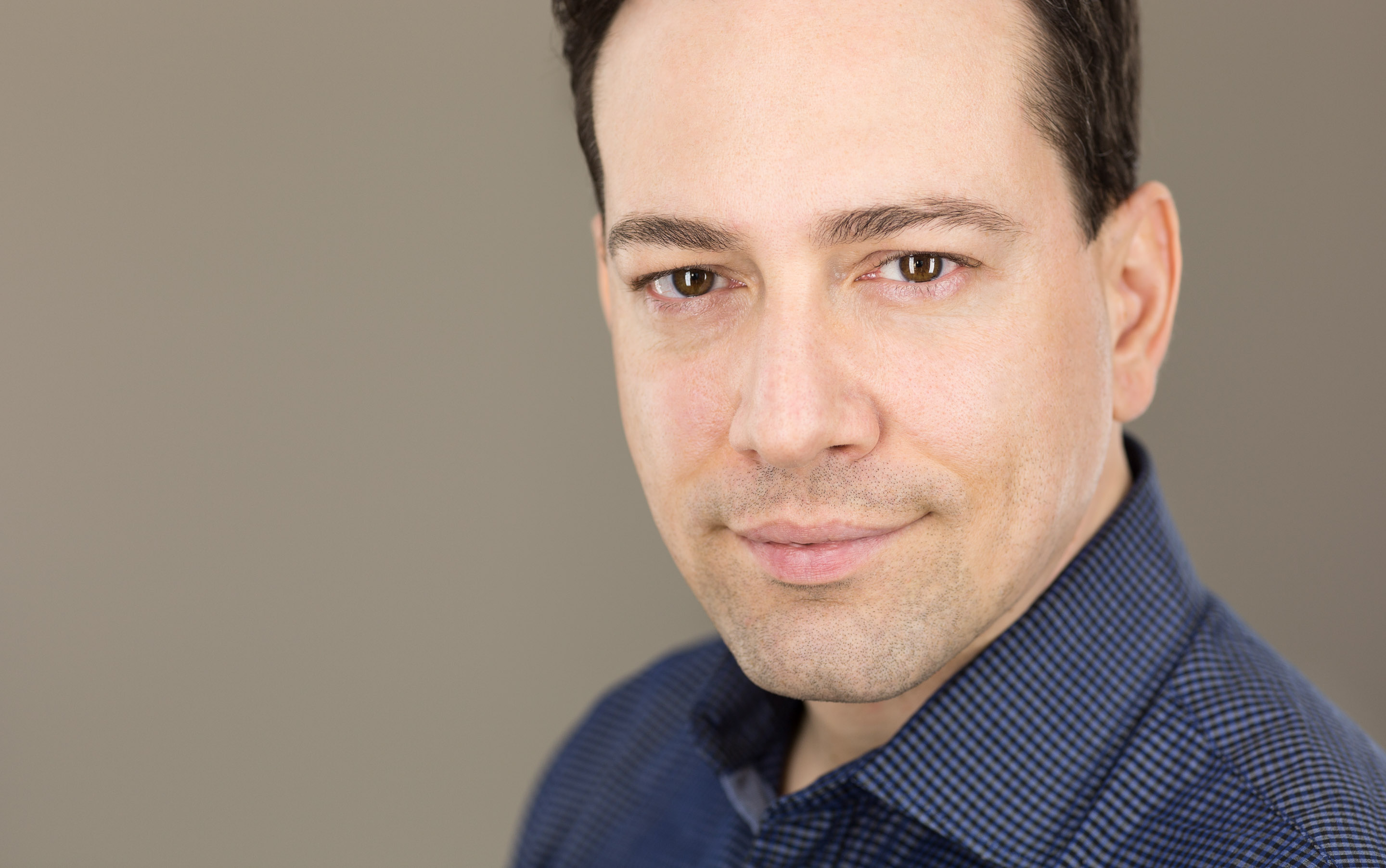 Headshots Ivaylo Kovachev — Frame 5