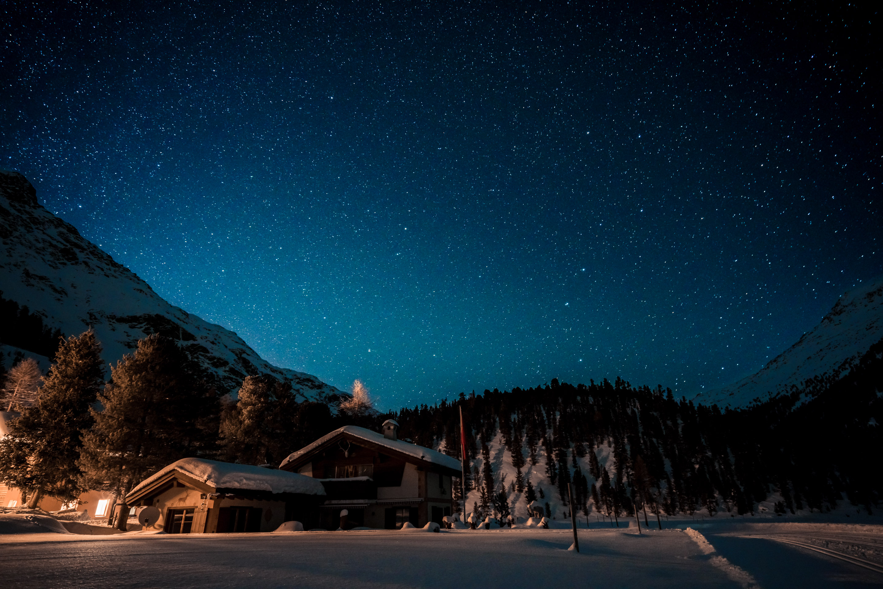 Schweiz - Engadin Pontresina Gletscherhöhle — Frame 30