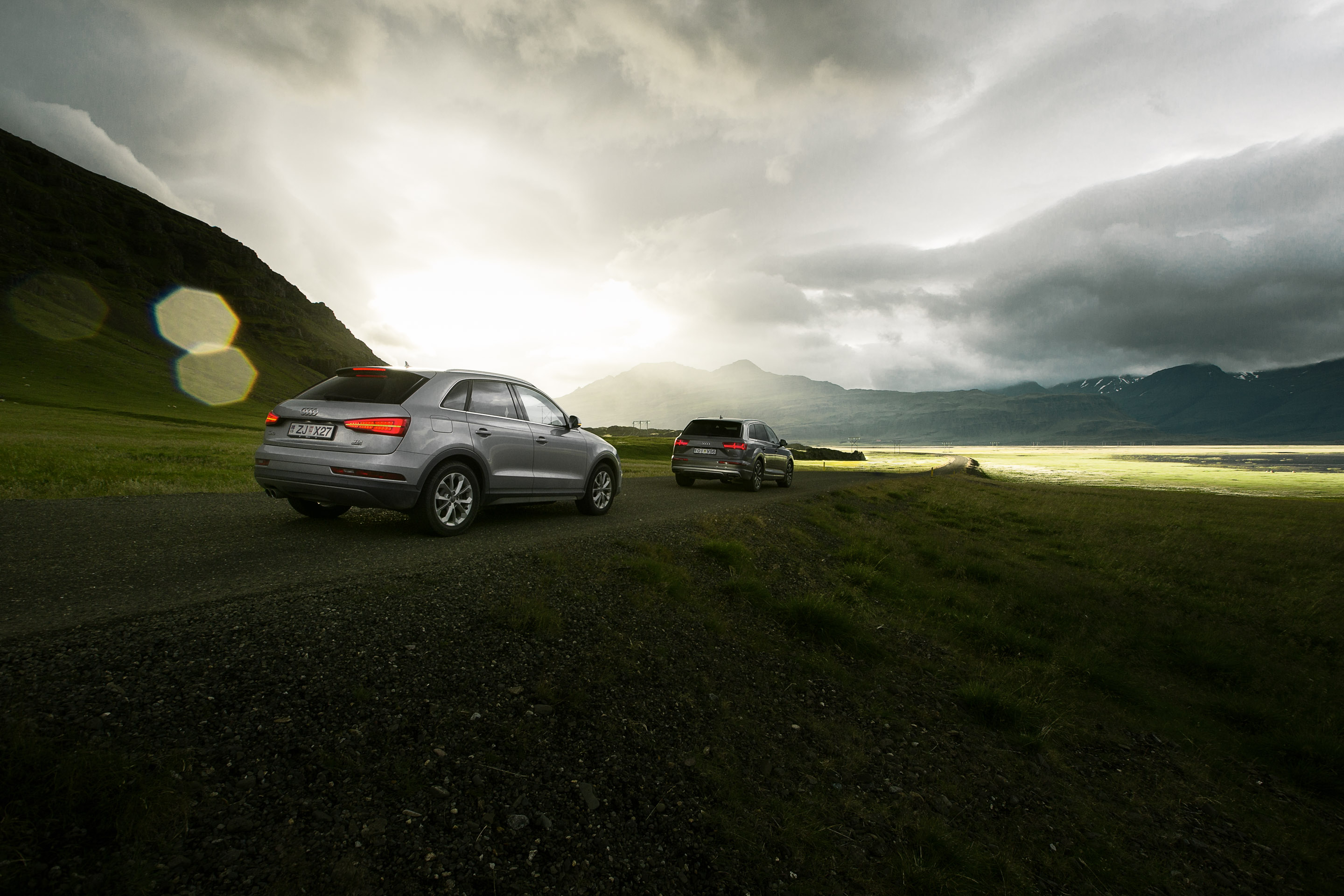 Island - Audi Q3 und Q7 — Frame 78