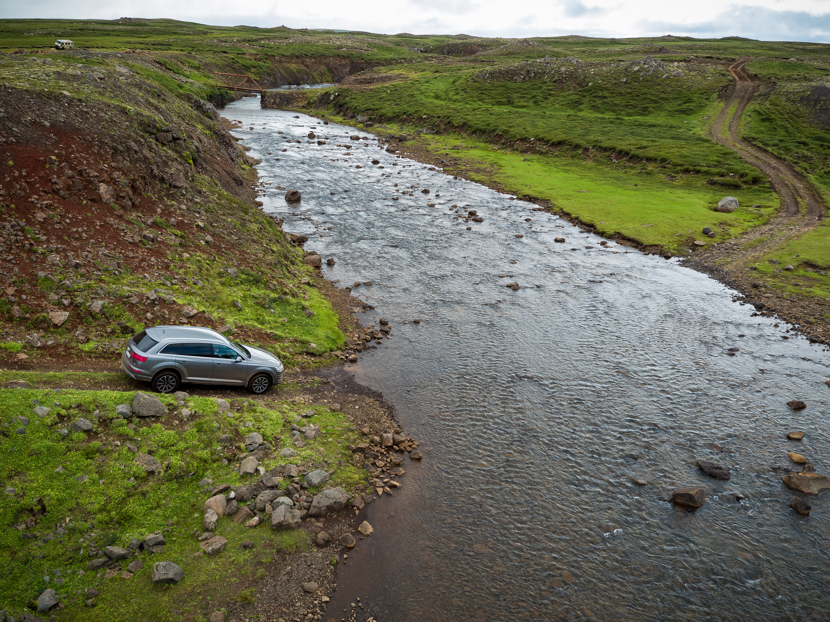 Island - Audi Q3 und Q7 — Frame 59