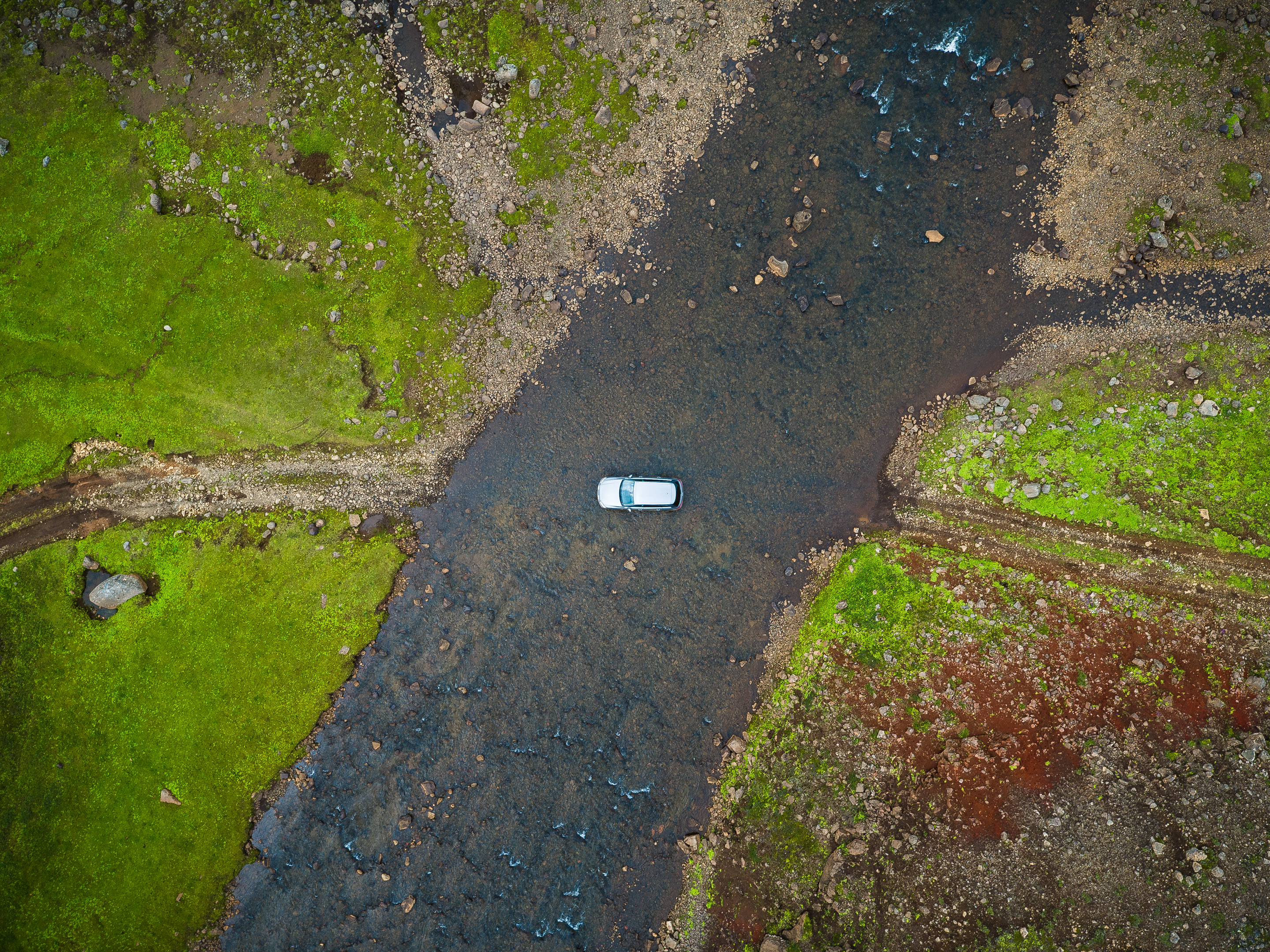 Island - Audi Q3 und Q7 — Frame 58