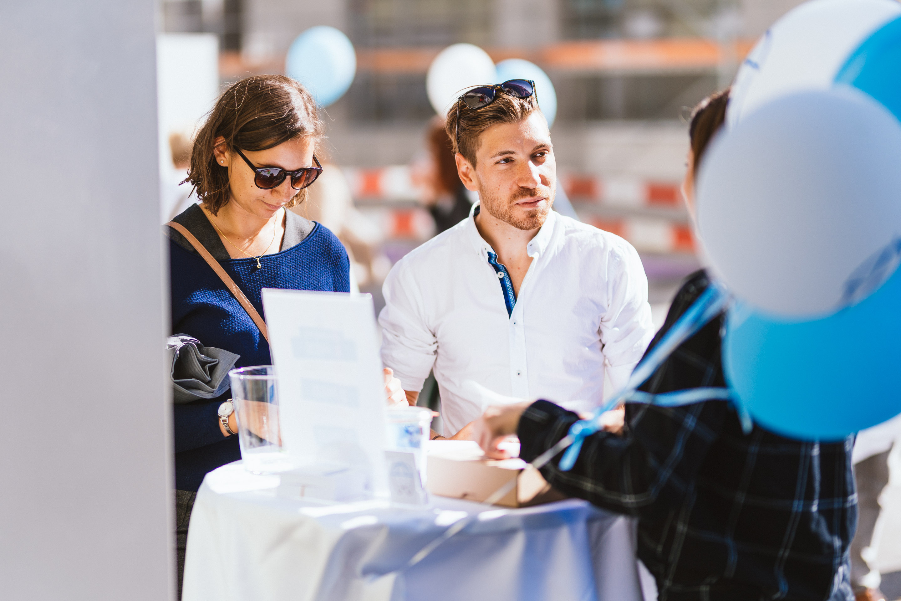 Eröffnung Zahnarztpraxis Schumacher in Malters — Frame 42