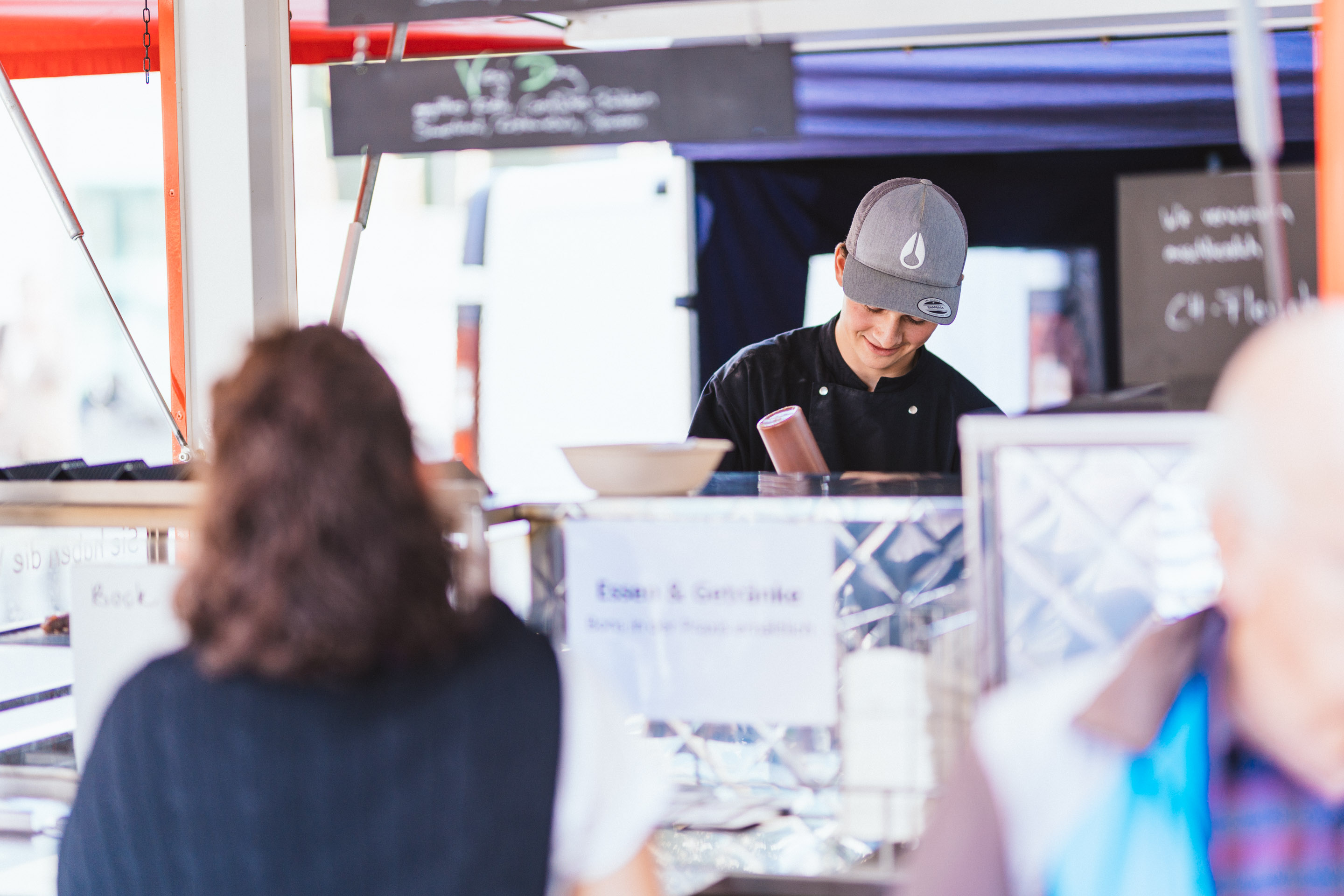 Eröffnung Zahnarztpraxis Schumacher in Malters — Frame 43