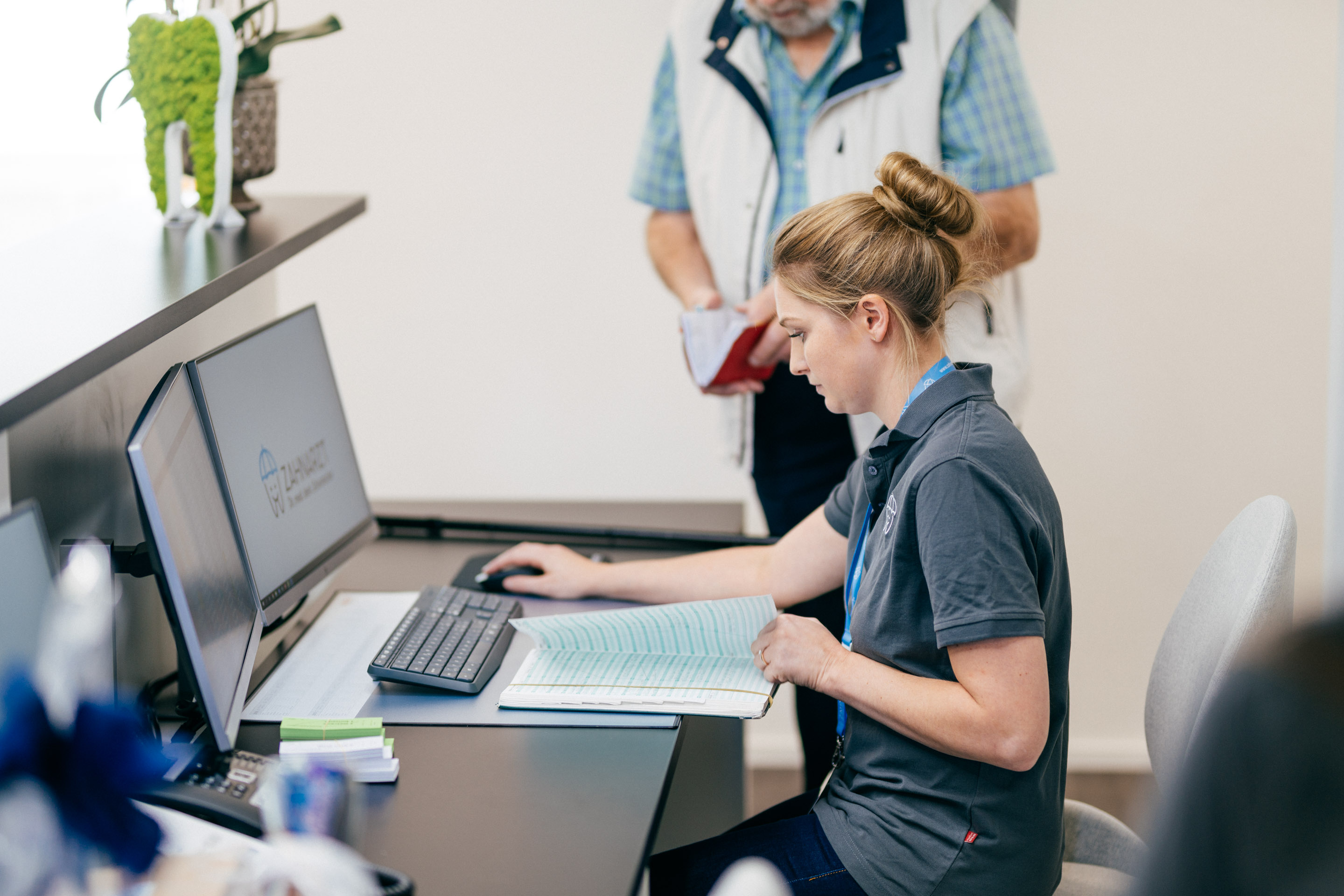 Eröffnung Zahnarztpraxis Schumacher in Malters — Frame 68