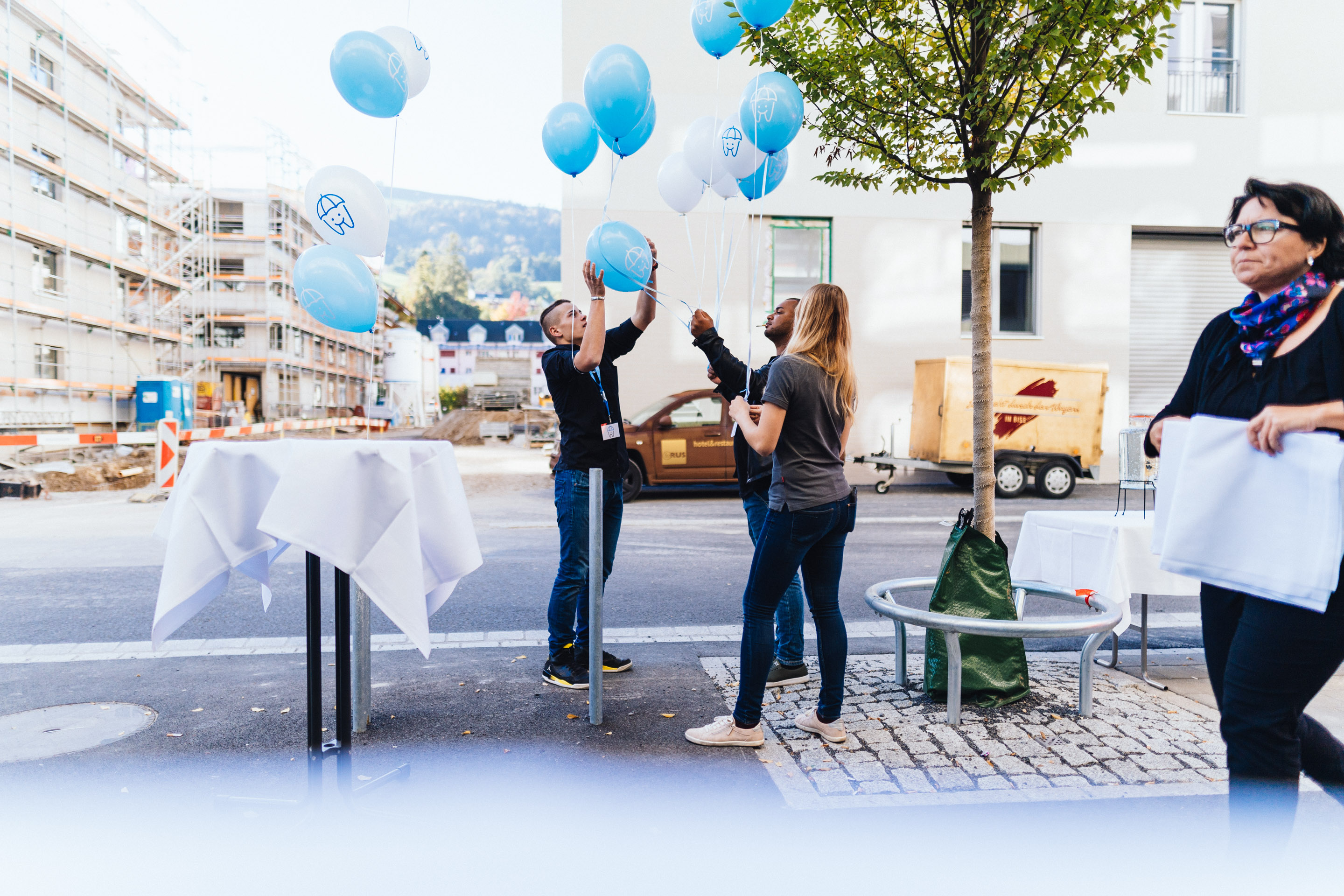 Eröffnung Zahnarztpraxis Schumacher in Malters — Frame 98