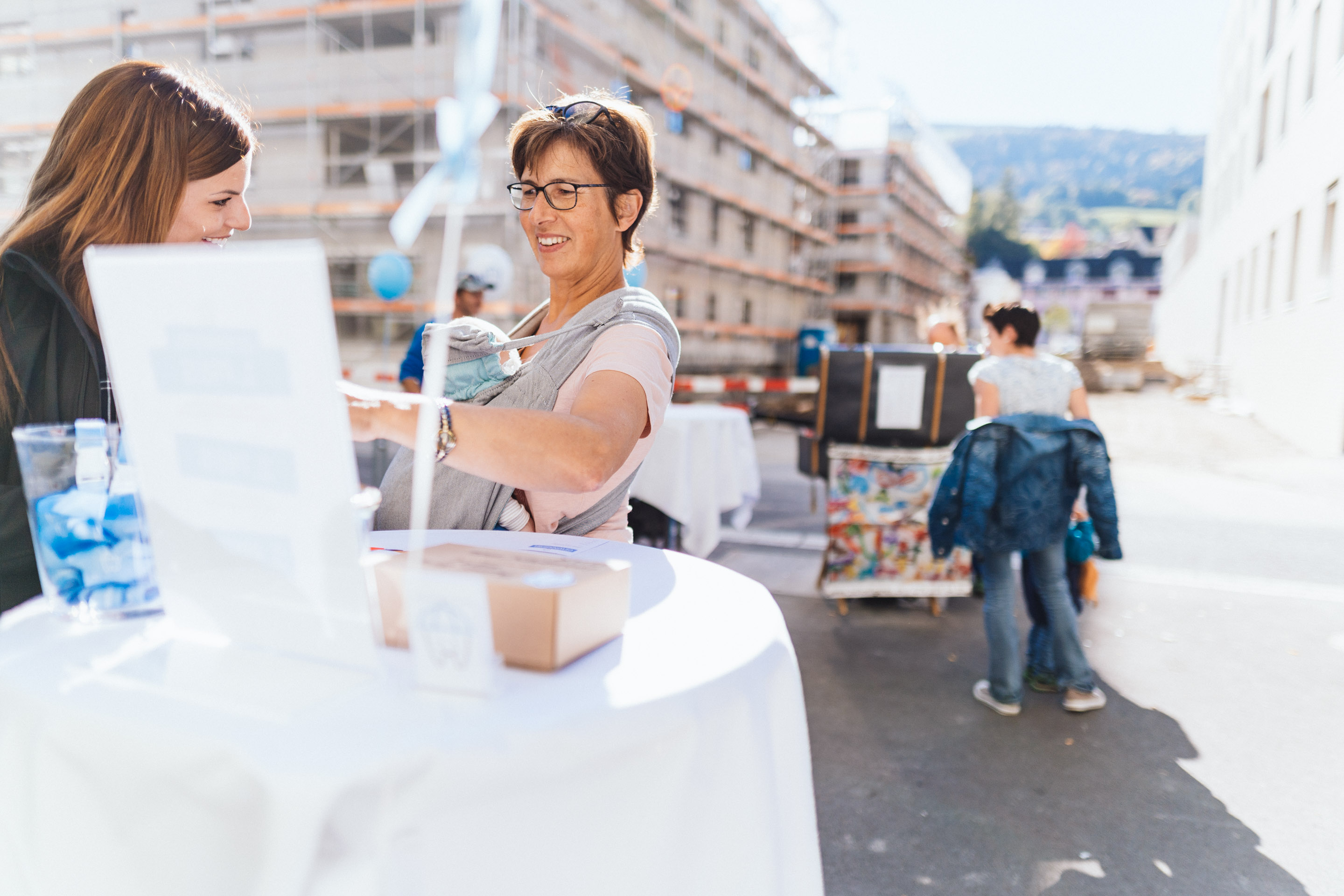 Eröffnung Zahnarztpraxis Schumacher in Malters — Frame 74