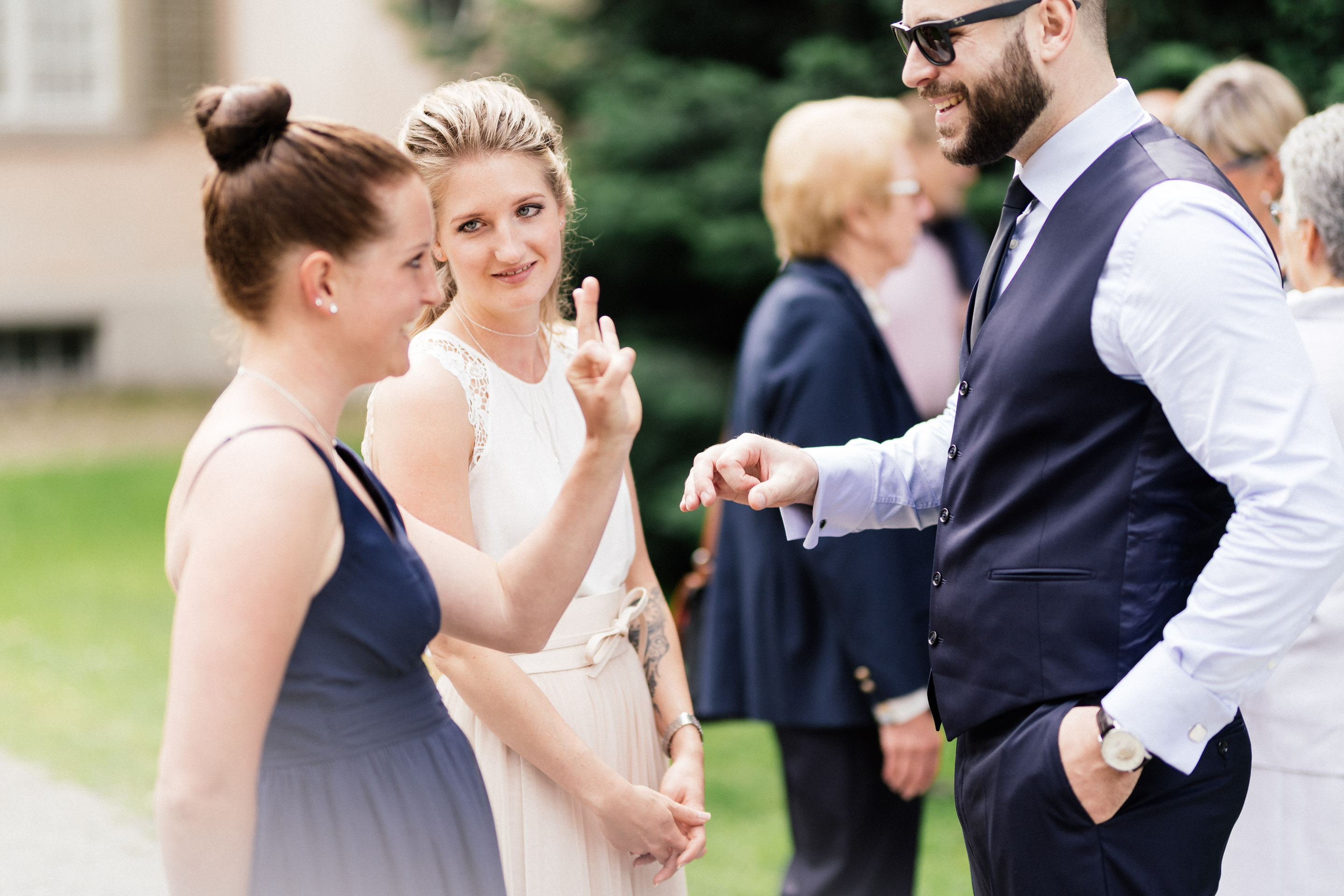 Zivile Trauung Rahel und Claudio — Frame 45