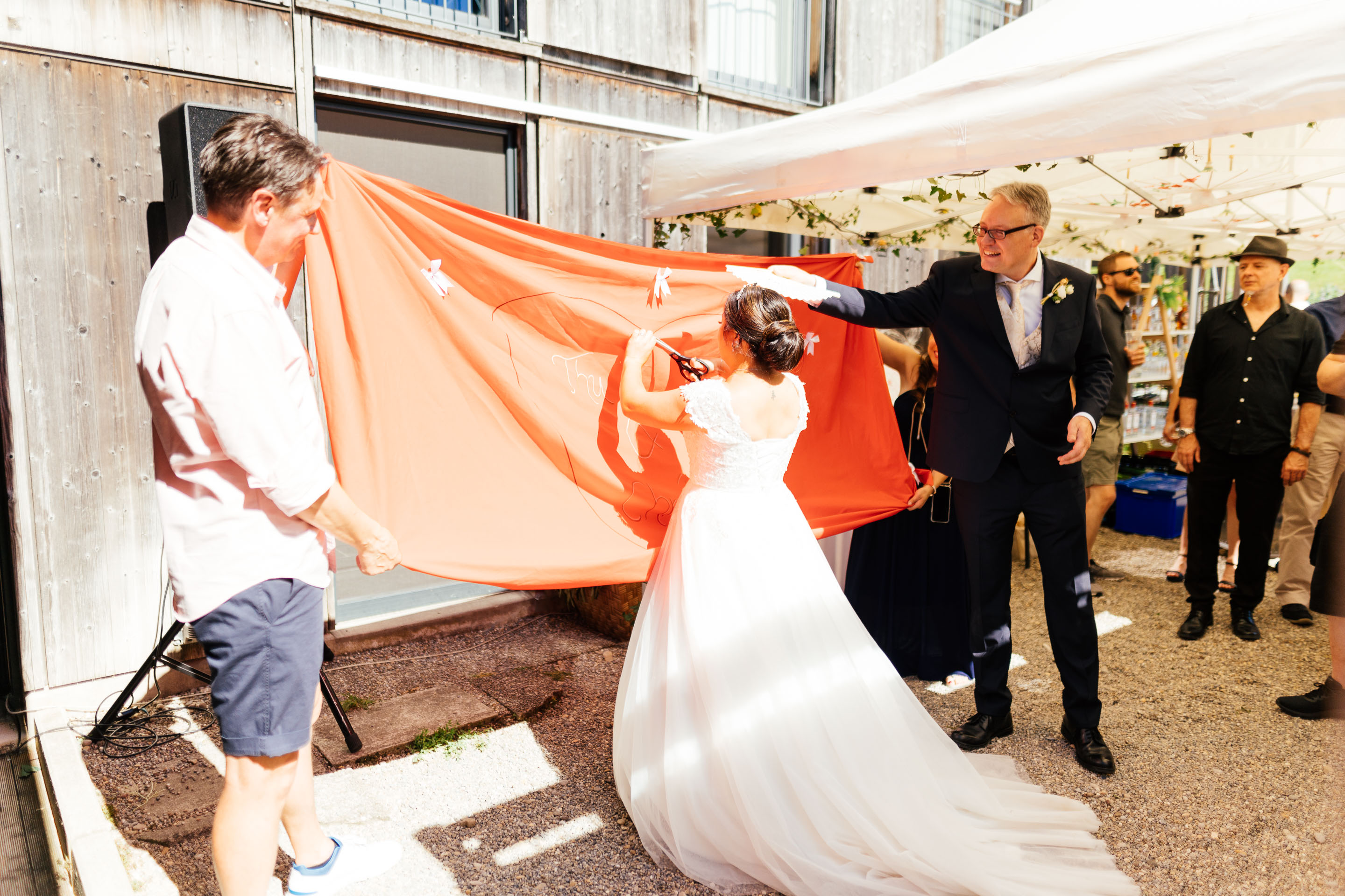 Hochzeit Thu und Christoph — Frame 57