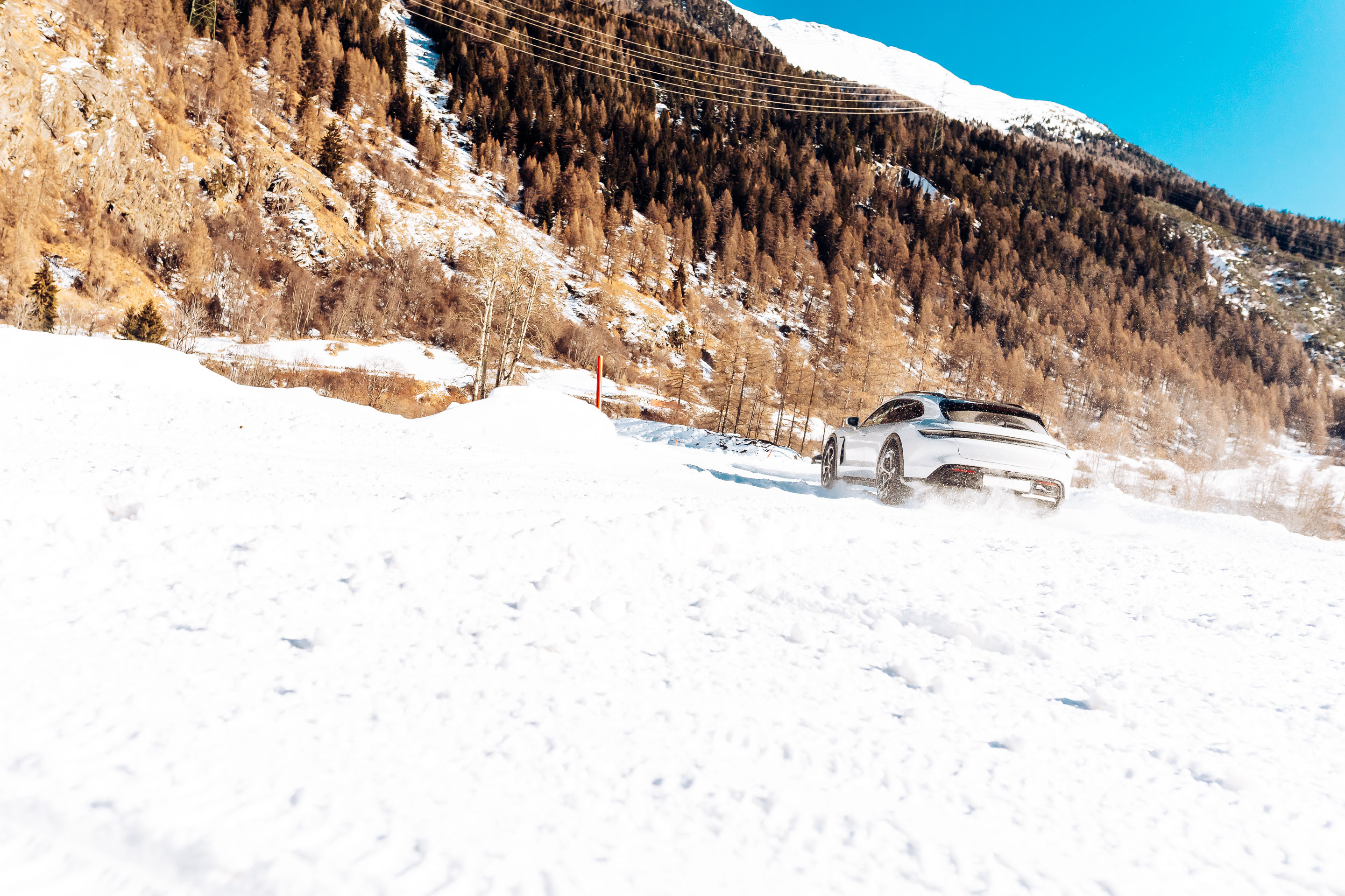 Porsche Driving Experience Zernez — Frame 39